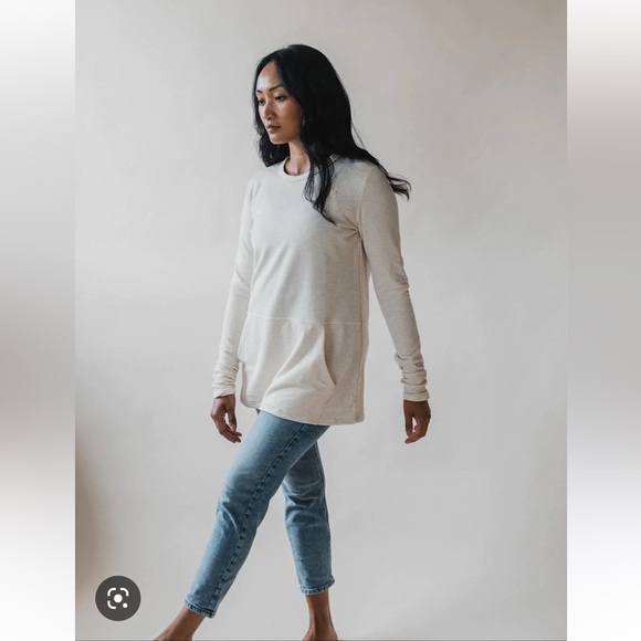 Blondie Apparel Tops - BLONDIE APPAREL • Hillside Bamboo Sweater in Hunter Green • size XL